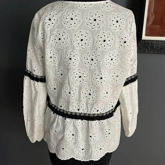 Zara white eyelet open front black braided/fringed trim cord waistband top, Med - Picture 6 of 8